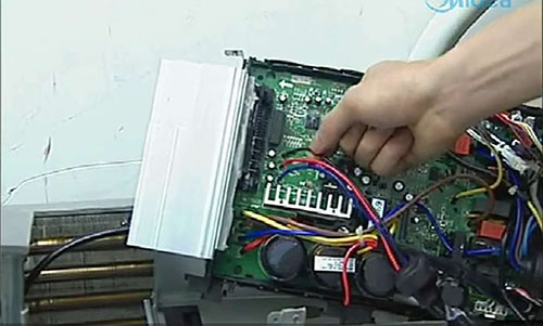 抚宁美的空调电话是多少